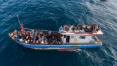 Indonesien ändrar sig – tar emot båtflyktingar