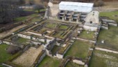 BILDEXTRA: Se arbetet med att rädda klostret från ovan – "vet inte om det kommer rasa nu eller om 50 år"