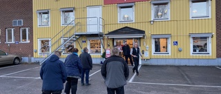 Second hand-butiker försöker minska smittspridningen