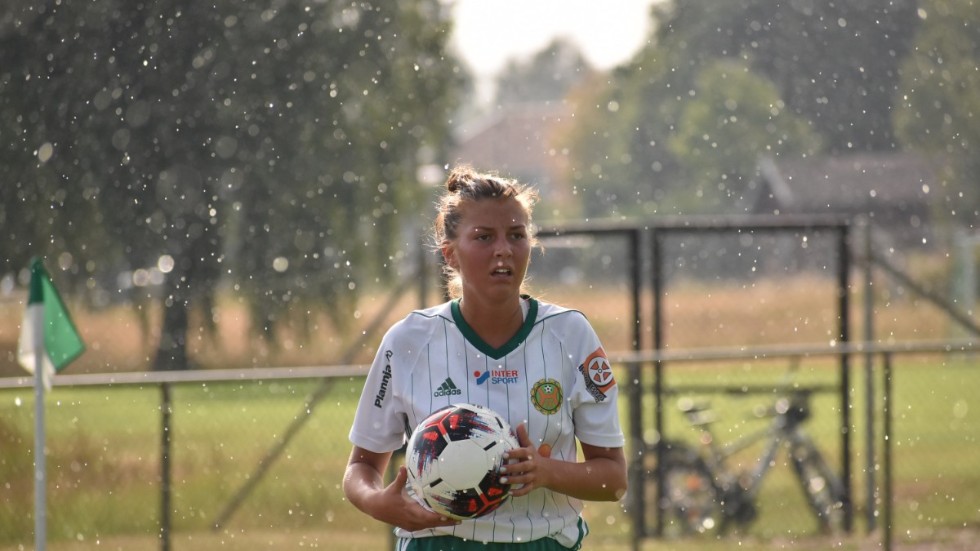 Stina Reinholdsson gjorde mål för Hultsfred när de förlorade med 3-4 mot Lindsdal. 