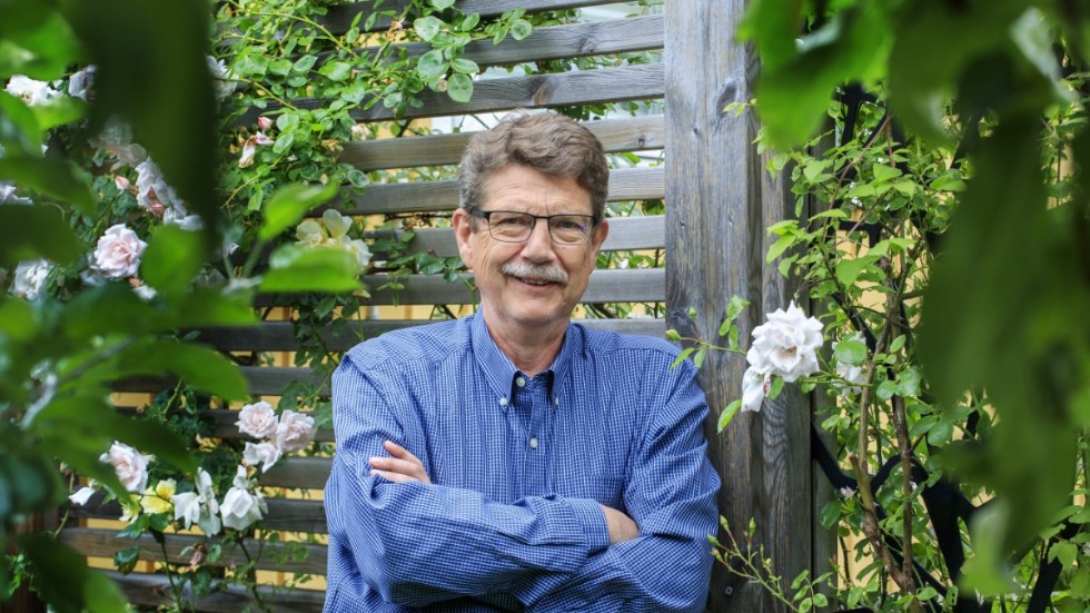 Michael Tjernström, professor i meteorologi vid Stockholms universitet, fyller 65 år.