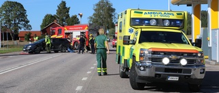 Trafikolycka på väg 600 - två personer till sjukhus