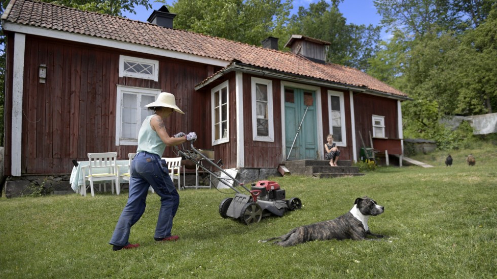 Så kan Södermanlands stugägare renovera hållbart i sommar. Det skriver miljöföretaget Ragn-Sells.