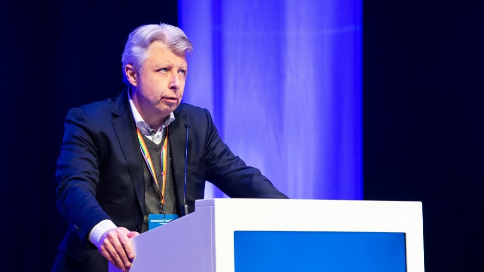 Svemos ordförande Håkan Leeman är orolig för svensk speedways framtid om det inte tillåts att släppa in publik på matcherna.