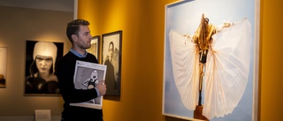 Stor fotoutställning: Hundra år av modefoton flyttar in i museet