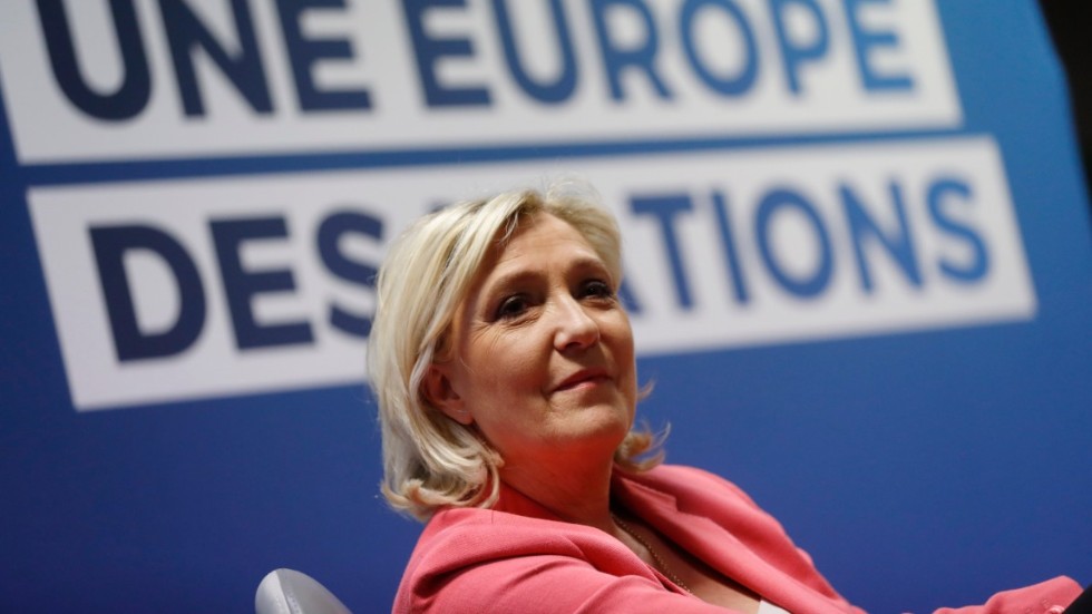 Den framgång Sverigedemokraterna nu skördat ses som ett föredöme för hela den europeiska rörelsen. Eller som det franska nationalistpartiets Marine Le Pen med glädje uttrycker det efter valet i Sverige ”En patriotisk våg sveper över Europa", skriver Veronica Palm i dagens krönika.