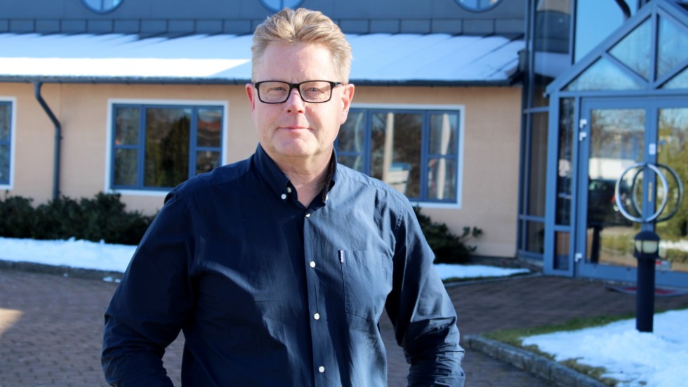 "Jag tror att det kan bli väldigt spännande och bra, både för vår personal, företaget och för Vimmerby", säger STG:s vd Peter Hjelte om beskedet att man nu säljer de familjeägda företaget. 