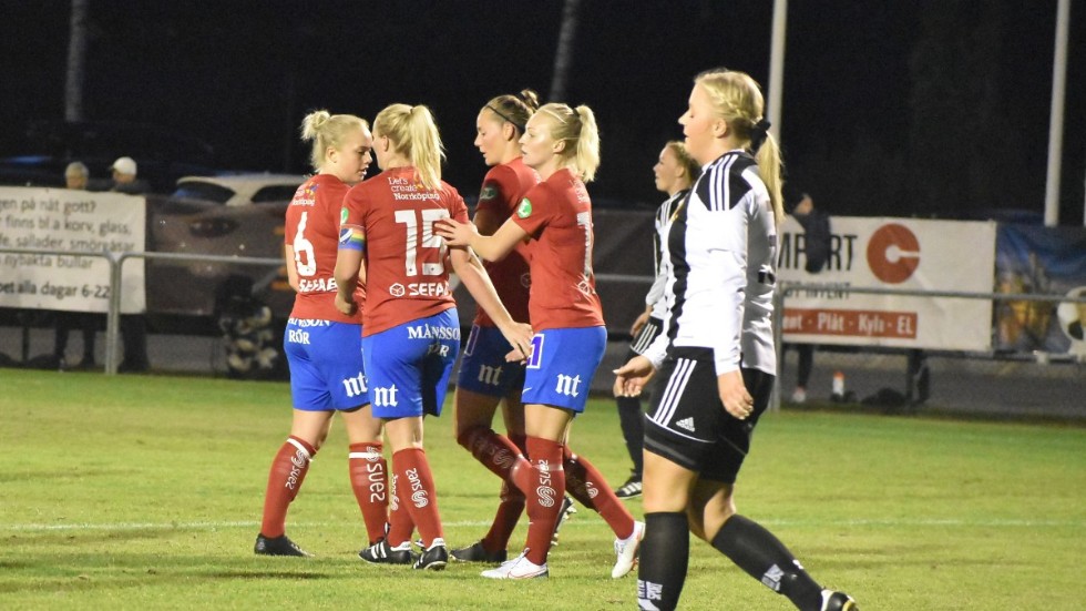 Så här såg det ut när IFK Norrköpings damer måljublade i cupfinalen mot Rimforsa i höstas.