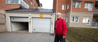 86-åriga Tores bil stals ur låst parkeringsgarage