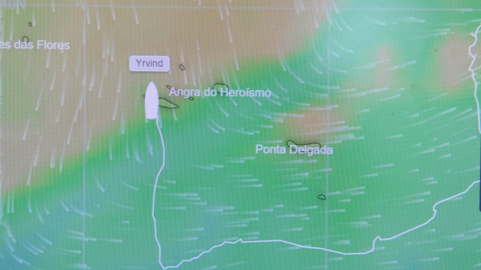 På Sven Yrvinds hemsida kan de intresserade följa hans resa. Just nu visar kartan att han nått ögruppen Azorerna.