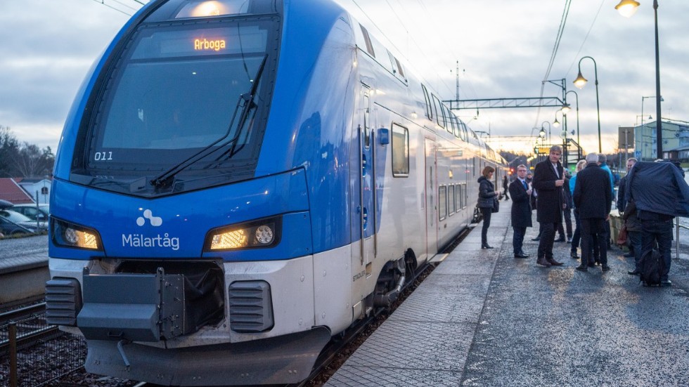 Utan nya lokförare, signaltekniker och anläggningsbyggare stannar tågen. Och utan tågen stannar Sverige, skriver Byggföretagens Anna Gillström och Elin Kebert.