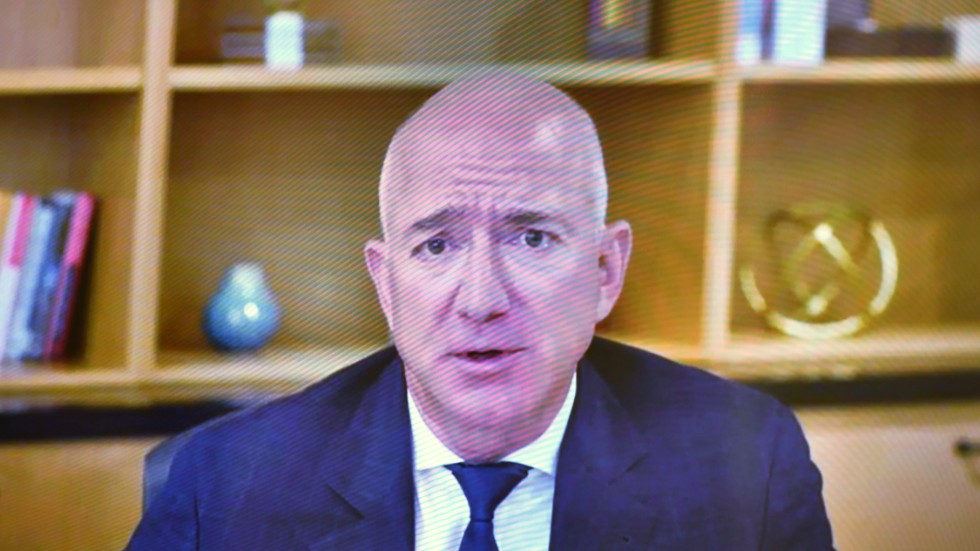 Amazons vd Jeff Bezos.