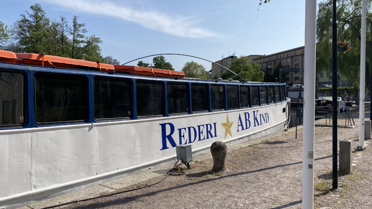 Olycksdrabbade båten tillbaka i Linköping