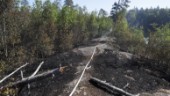 Brand söder om Eskilstuna – arbetet pågår fortfarande