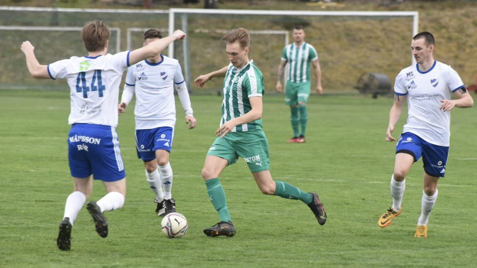 Erik Jigsved gjorde mål för för Storebro IF mot IFK Tuna. 