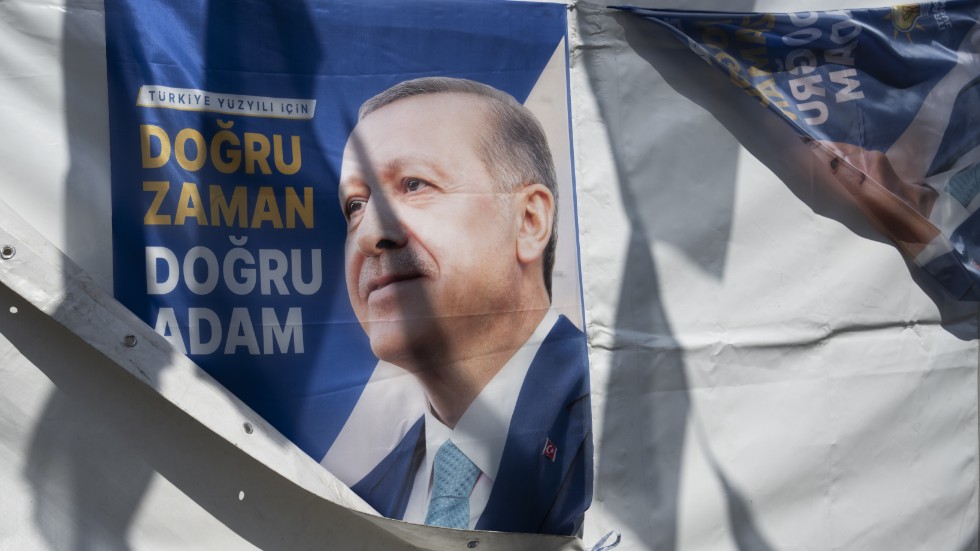 "Rätt man för rätt tid" står det på valaffischen för Turkiets president Recep Tayyip Erdogan. Gäller det även Sveriges Natoansökan?