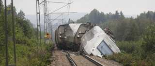 SJ-tåg spårade ur – banvallen underminerad