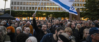 Manifestationer mot kriget i svenska städer