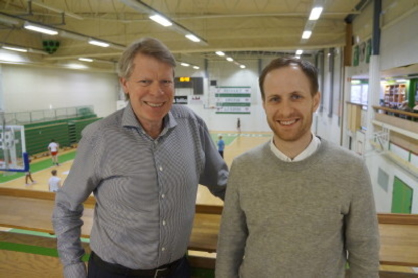 Luleåsonen Nils Gjörup, till höger, tar över som ny klubbdirektör i Eos efter Björn Göransson.