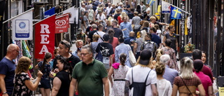 Sveriges befolkning växer i långsam takt
