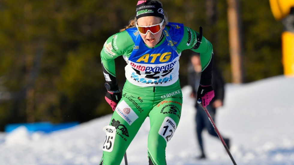 Stina Nilsson vid Sverigepremiären i kortdistans på Idre Fjäll.Nu är hon uttagen till världscuppremiären.