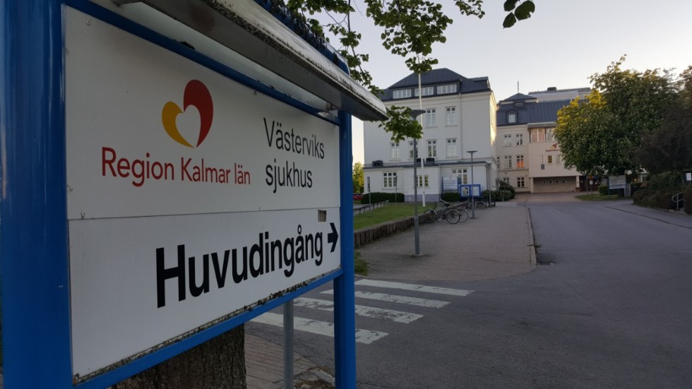 Västerviks sjukhus skulle riskera läggas ner vid ett förstatligande av vården, befarar skribenten.