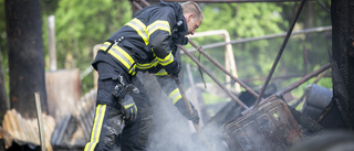 Räddningstjänsten om explosionsrisken: "Har bevakning i 24 timmar"