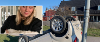 Linn, 17, drabbad av sabotage – någon vände mopedbilen upp och ned: "Jag undrar bara – varför?"