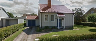 Nya ägare till 50-talshus i Mjölby - prislappen: 2 895 000 kronor