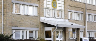 Polisen måste betala dörreparation till Nyköpingshem