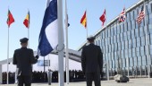 Flaggan i topp för Finland i Nato