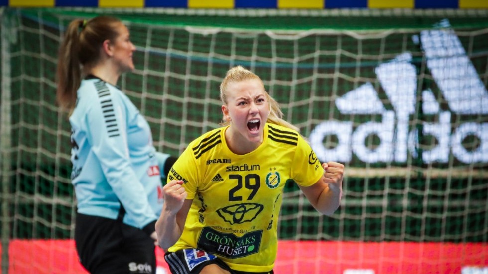 Sävehofs Frida Rosell jublar efter mål under måndagens final 3 i bäst av 5.
