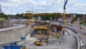 Byggnationen av Ostlänken • Järnvägen behövs för att avlasta vägtrafiken - "Även slöseri att bygga vägar?"