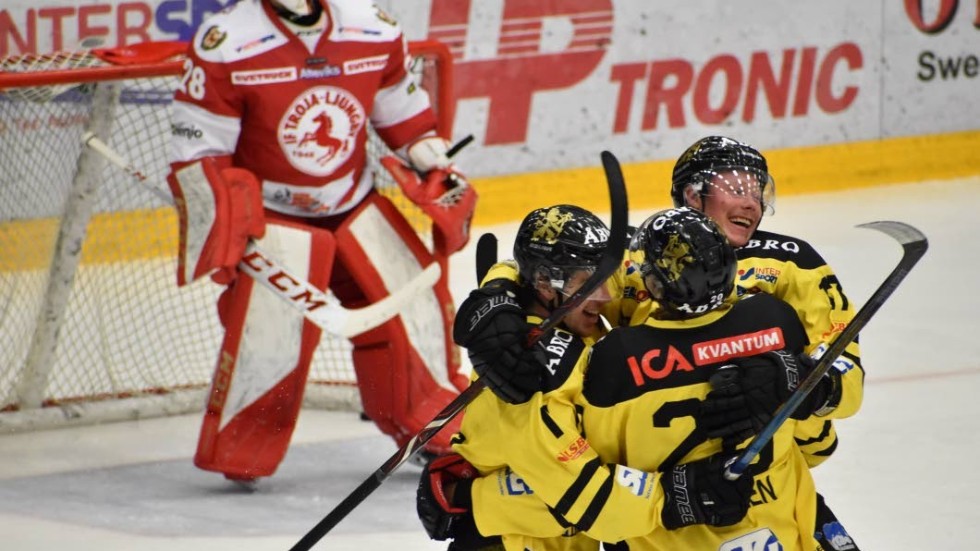 Vimmerby Hockey placeras i den södra Hockeyettan med bland andra nedflyttade Troja/Ljungby.