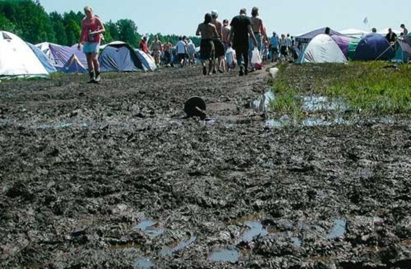 Ingen festival utan camping och ingen camping utan lera.