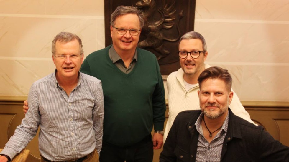 Jacob Käll, Curt Tyrberg, Patric Engqvist och Peter Göransson utgör delar av  styrelsen för Riksteatern Vimmerby. Värva medlemmar och erbjuda scenkonst i kommunen är prio i verksamheten.