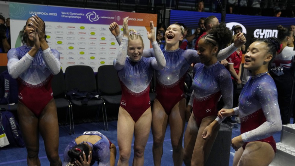 USA firar VM-guldet i artistisk gymnastik.