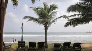 Sri Lanka slår på strömmen för turister