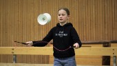 BILDEXTRA: Eleverna fick agera cirkusartister för en vecka – "Jättesvårt"