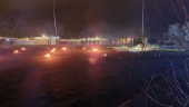 Brand i konstgräs efter fyrverkerier i Navestad