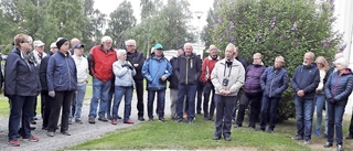 Intressanta gamla gravar vid landskyrkan