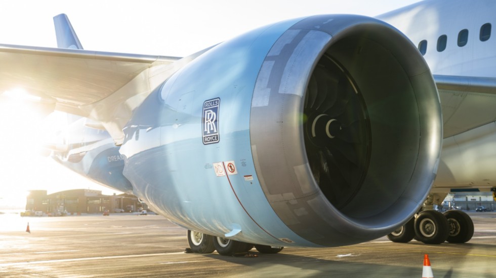 Rolls-Royce, stor tillverkare av flygplansmotorer, planerar omstruktureringar för att bryta förlustsviten. Arkivbild