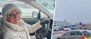 Trafikkaos inför vinterdäcksbyte: "Aldrig varit med om detta" ✓Fått bärga till däckfirmorna