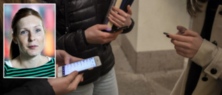 Forskaren om mobilförbud i skolan – fungerar inte • "Användningen sker i smyg"