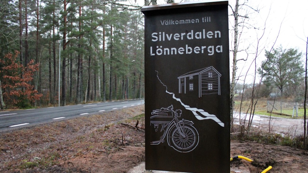 Välkomstskylt i Silverdalen/Lönneberga.