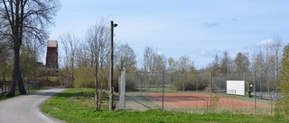 Tennisbanorna som inte fanns i Lindö