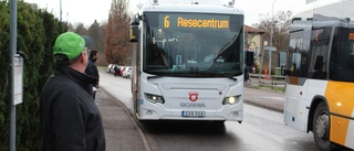 Återställ busshållplatserna i Malmslätt och Tokarp