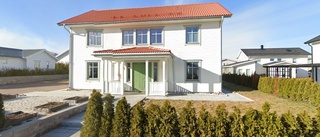 204 kvadratmeter stor villa i Sturefors såld till nya ägare