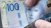 I svenskarnas plånböcker ekar det tomt