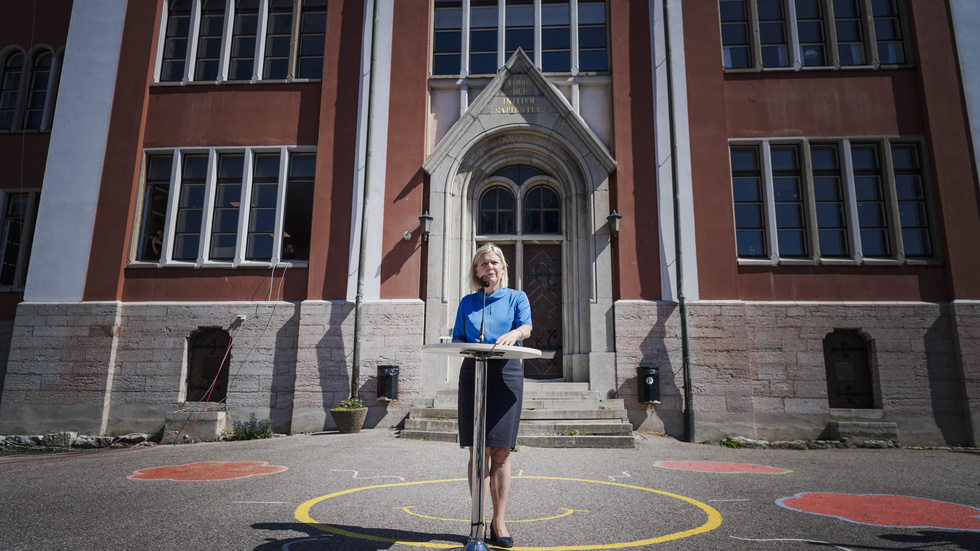 Magdalena Andersson (S) var den första kvinnan att bli vald till svensk statsminister, senhösten 2021. Sedan förlorade hon den positionen i valet 2022. En gång är ett krossat glastak eller är det en överdrift?  